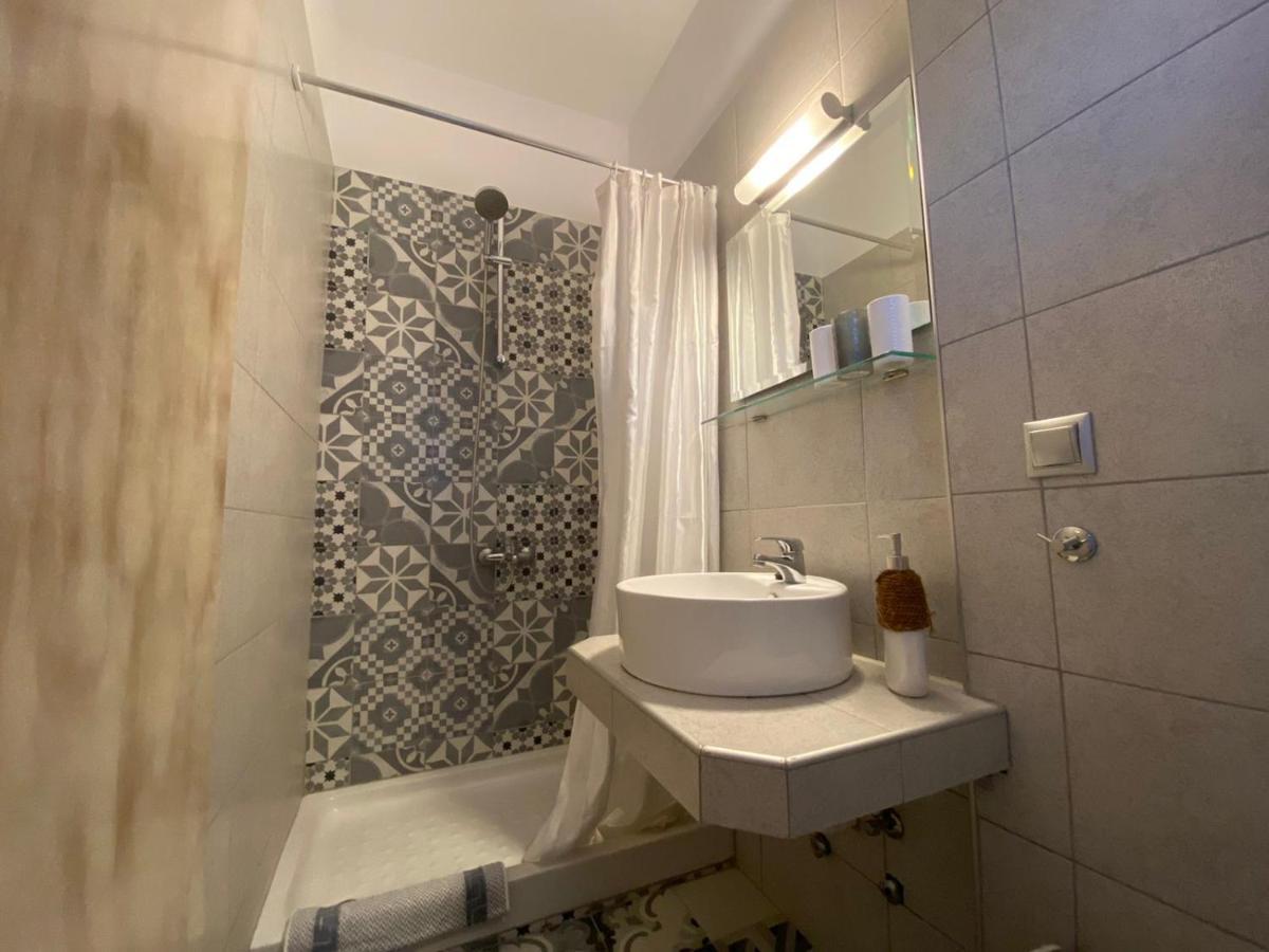 Marianna Sea View Afitos Apartment ภายนอก รูปภาพ