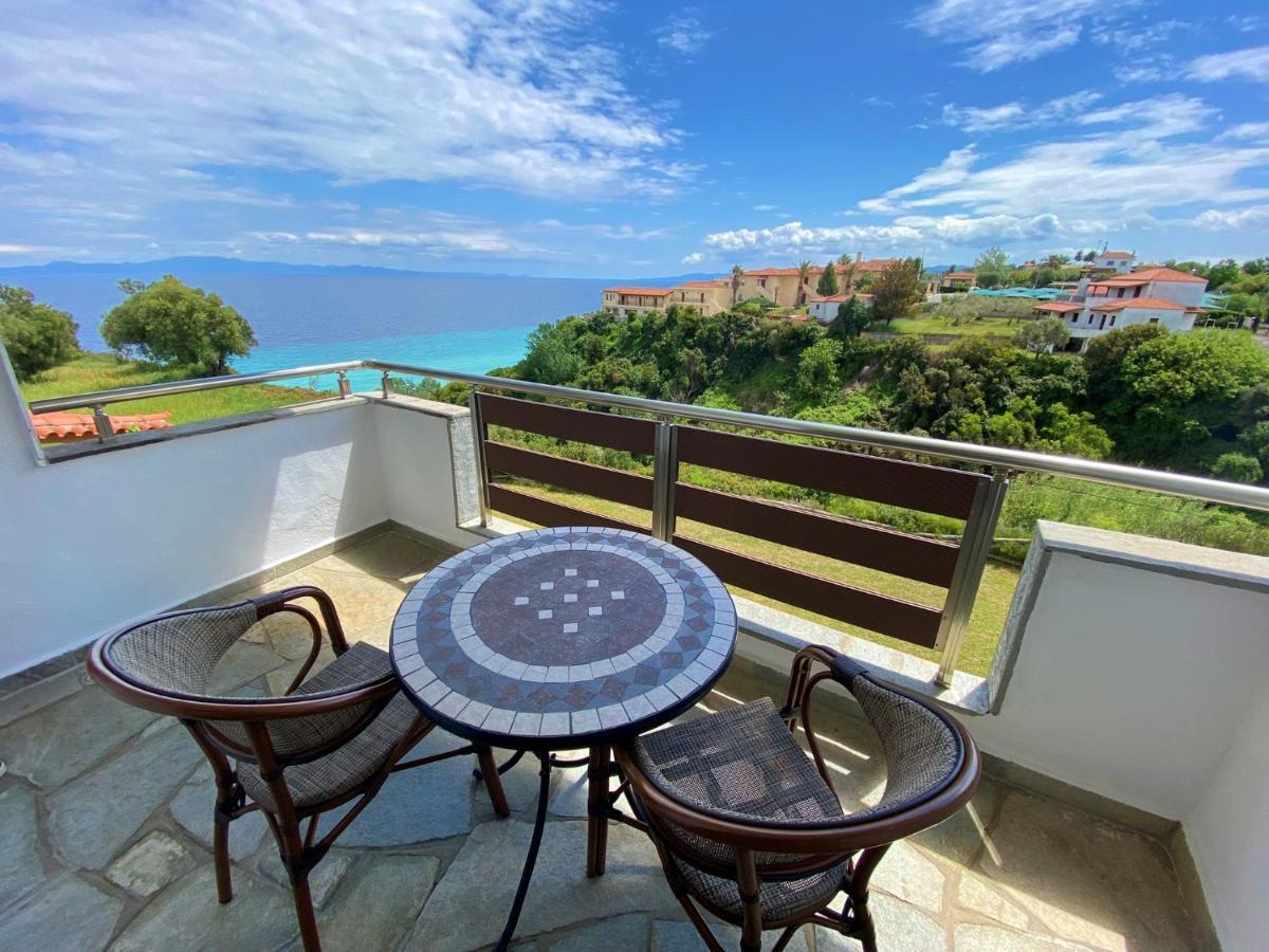 Marianna Sea View Afitos Apartment ภายนอก รูปภาพ