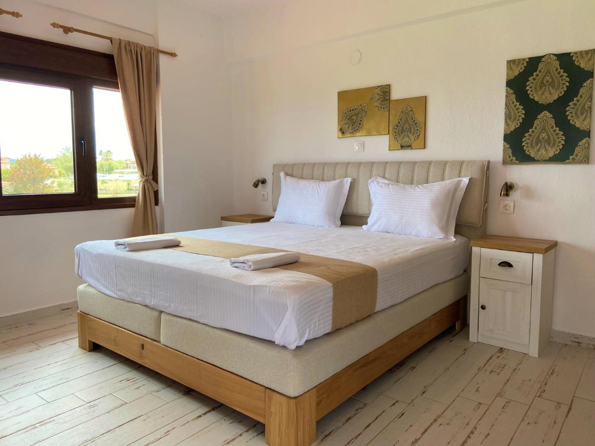 Marianna Sea View Afitos Apartment ภายนอก รูปภาพ